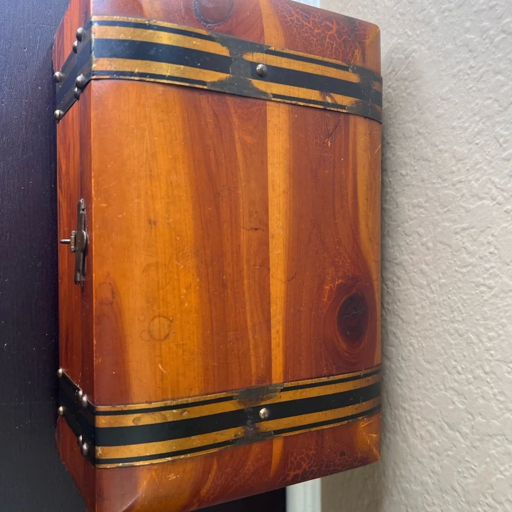 Vintage 1950's Pilliod Wooden Chest Box Swanton Ohio Cedar Jewelry Box Rustic